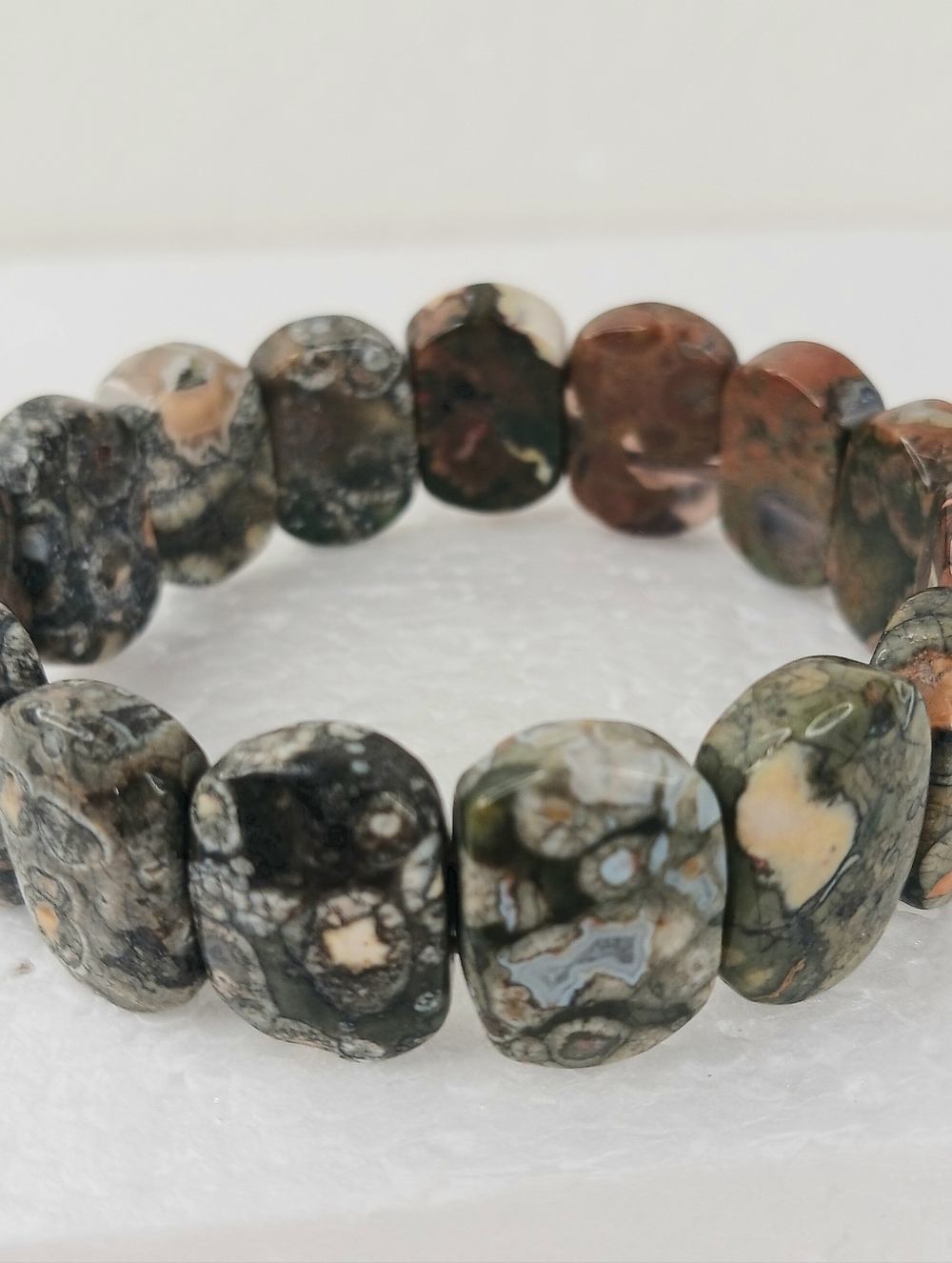 Vintage Bracelet Navajo Native American Tumbled Ocean Sea Jasper Stretch 3/4"